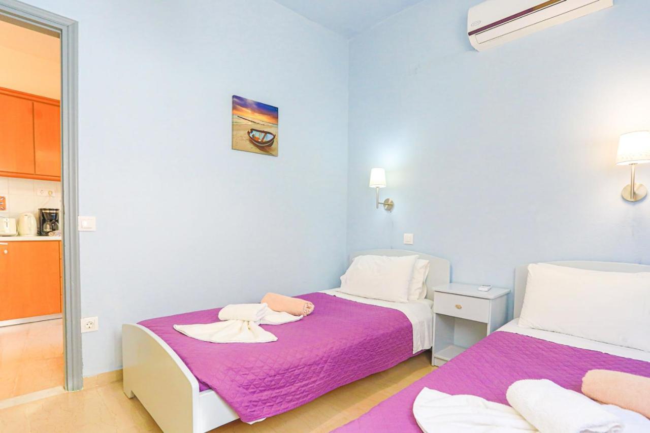 Kaminaki Beachfront Apartments Nisaki  Ngoại thất bức ảnh