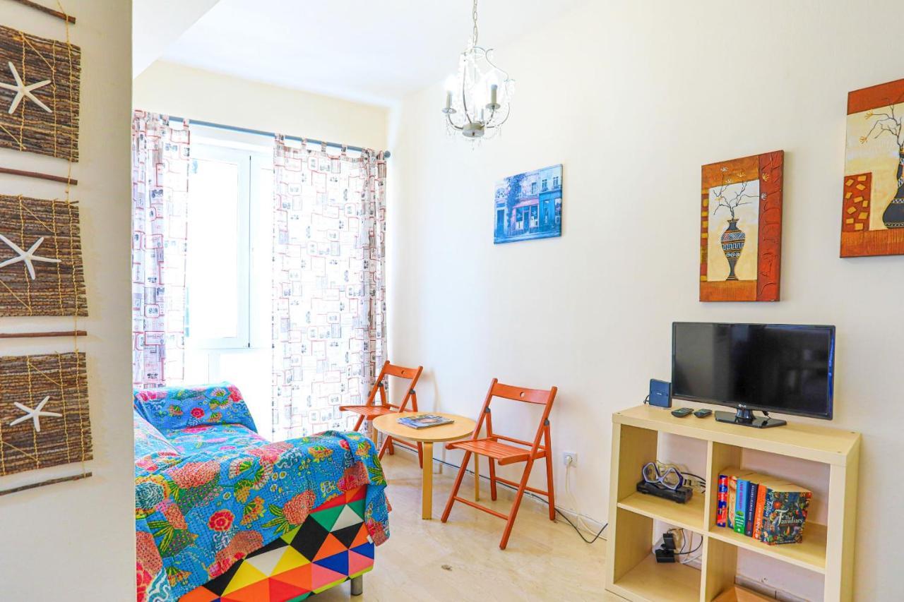 Kaminaki Beachfront Apartments Nisaki  Ngoại thất bức ảnh