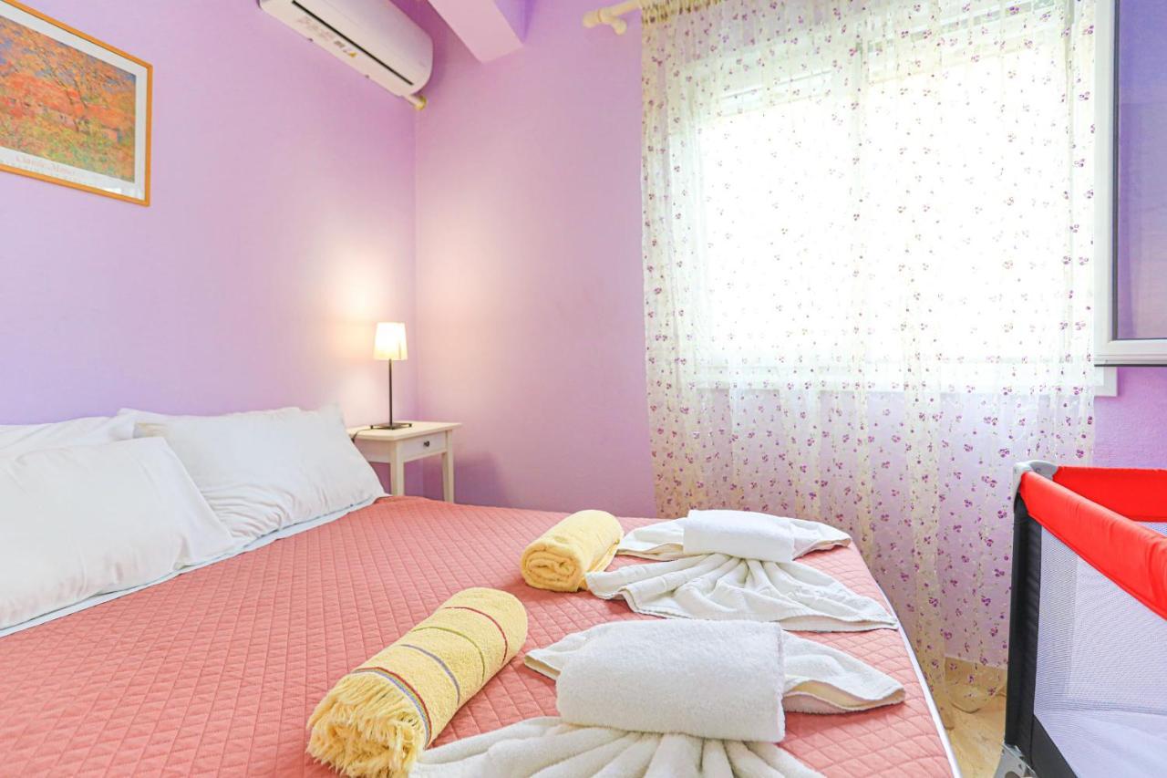 Kaminaki Beachfront Apartments Nisaki  Ngoại thất bức ảnh
